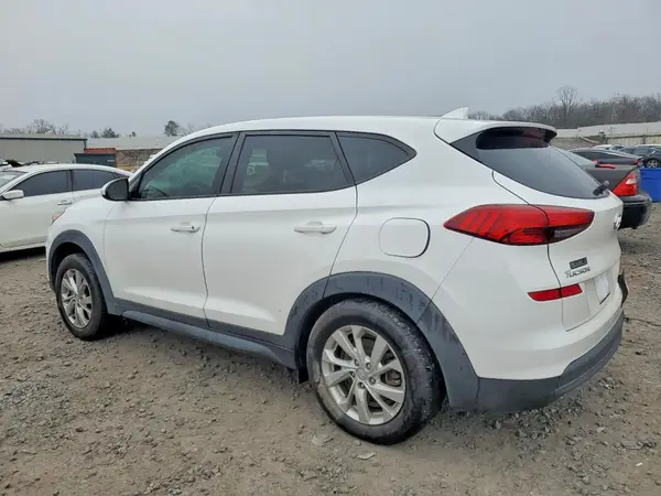 KM8J23A44KU028229 2019 HYUNDAI TUCSON - Image 2