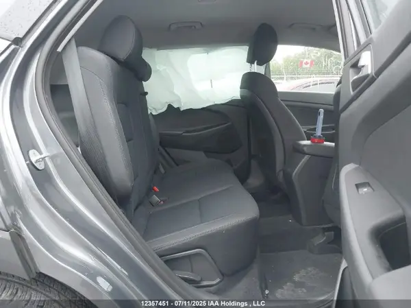 KM8J23A44KU047928 2019 HYUNDAI TUCSON - Image 8
