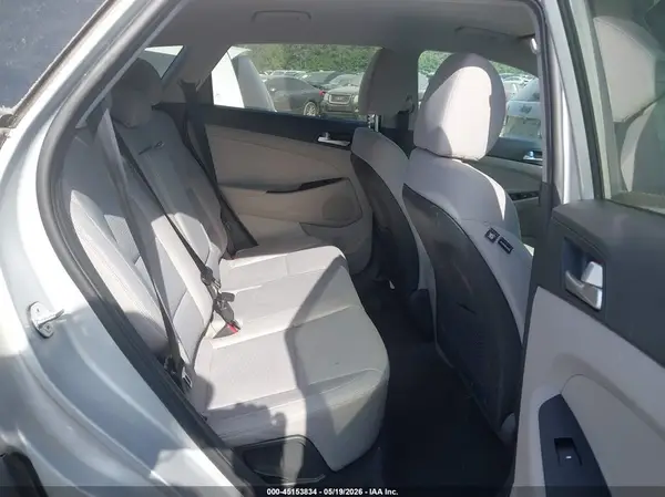 KM8J23A44KU839576 2019 HYUNDAI TUCSON - Image 8