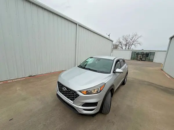 KM8J23A44KU886039 2019 HYUNDAI TUCSON - Image 2