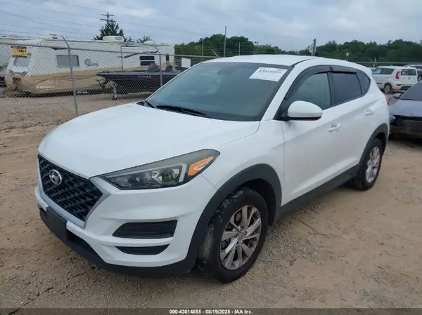 KM8J23A44KU887000 2019 HYUNDAI TUCSON - Image 2
