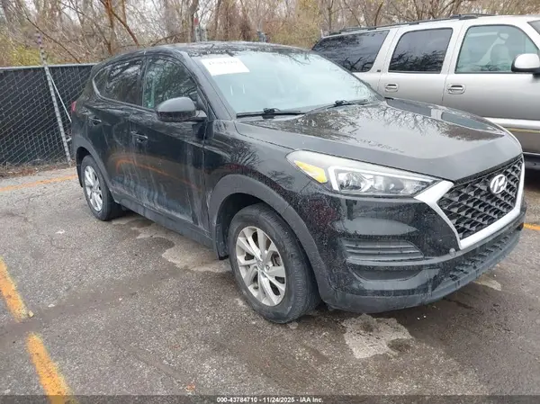 KM8J23A44KU895582 2019 HYUNDAI TUCSON - Image 1
