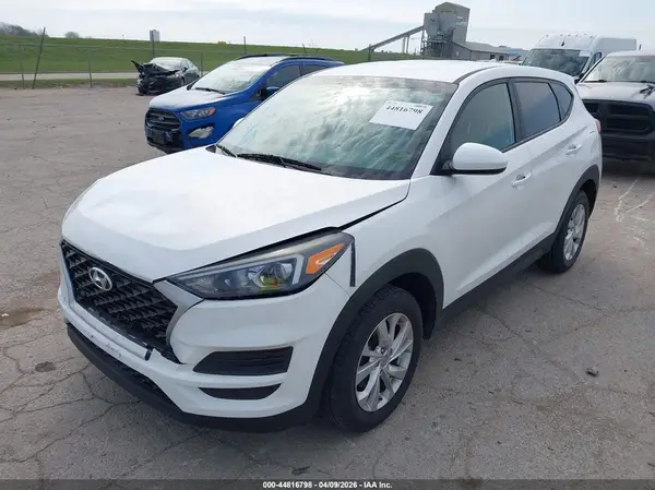 KM8J23A44KU900862 2019 HYUNDAI TUCSON - Image 2