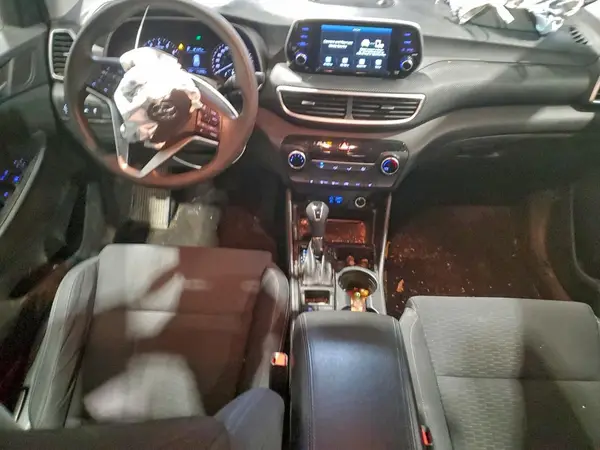 KM8J23A44KU911733 2019 HYUNDAI TUCSON - Image 8