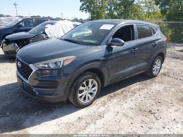 KM8J23A44KU919329 2019 HYUNDAI TUCSON - Image 2