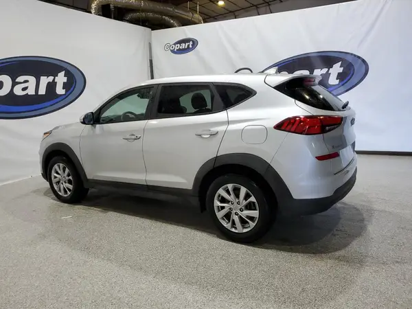 KM8J23A44KU921582 2019 HYUNDAI TUCSON - Image 2