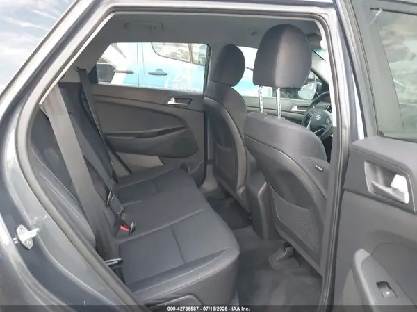 KM8J23A44KU942609 2019 HYUNDAI TUCSON - Image 8