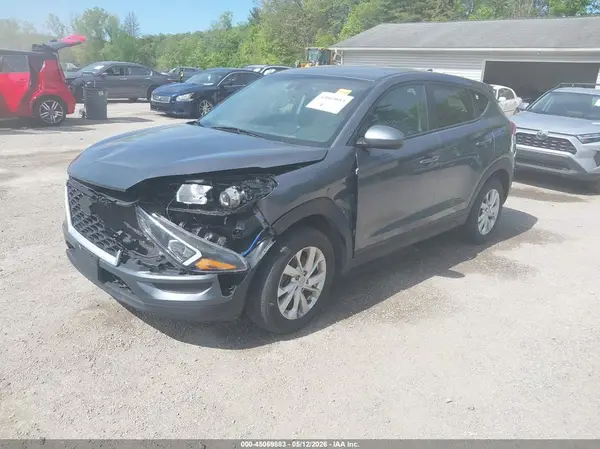 KM8J23A44KU943162 2019 HYUNDAI TUCSON - Image 2