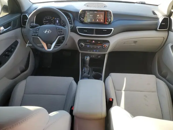 KM8J23A44KU973665 2019 HYUNDAI TUCSON - Image 8