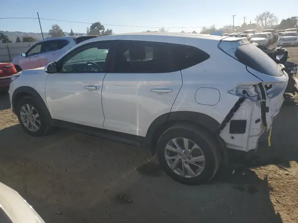 KM8J23A44KU973715 2019 HYUNDAI TUCSON - Image 2
