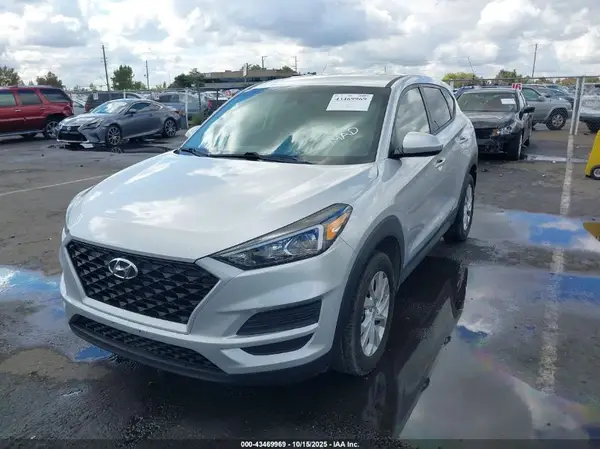 KM8J23A44KU974895 2019 HYUNDAI TUCSON - Image 2