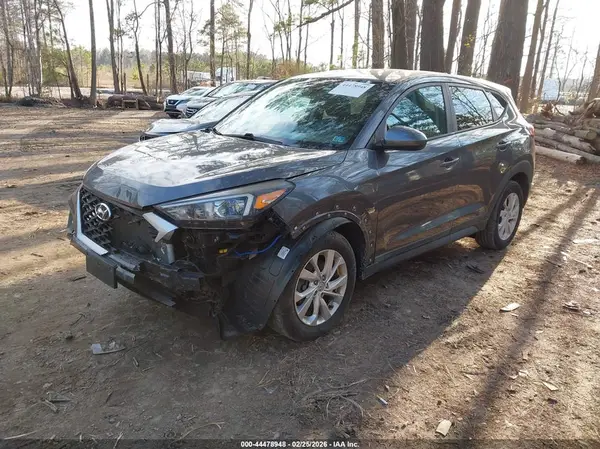 KM8J23A44KU985752 2019 HYUNDAI TUCSON - Image 2