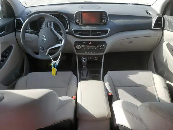 KM8J23A44LU102556 2020 HYUNDAI TUCSON - Image 8