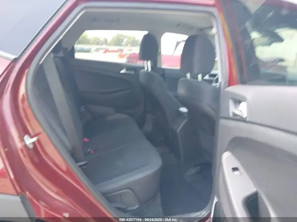 KM8J23A44LU166581 2020 HYUNDAI TUCSON - Image 8