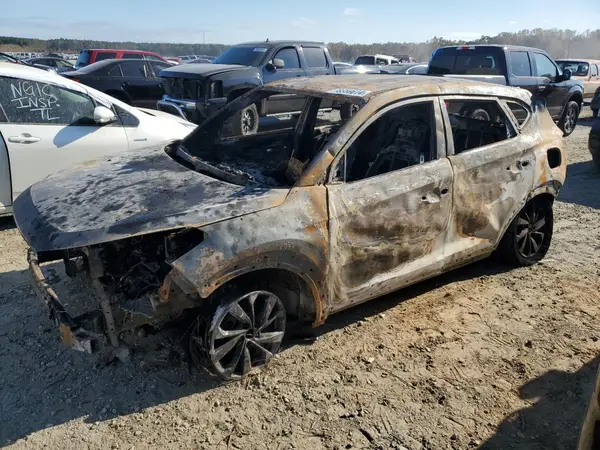 KM8J23A44LU184076 2020 HYUNDAI TUCSON - Image 1