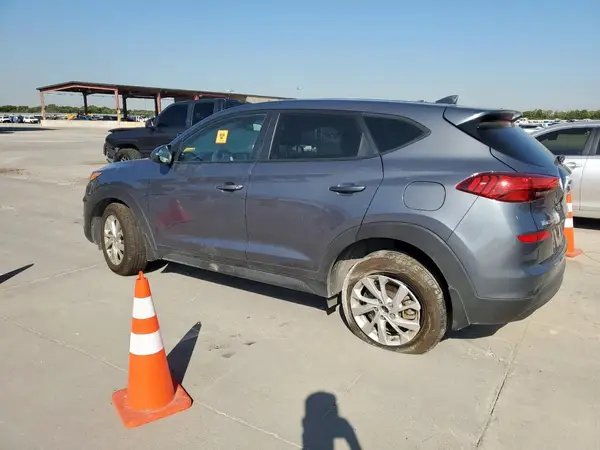 KM8J23A44MU300944 2021 HYUNDAI TUCSON - Image 2