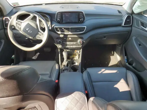 KM8J23A44MU300944 2021 HYUNDAI TUCSON - Image 8