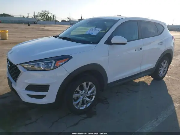 KM8J23A44MU302113 2021 HYUNDAI TUCSON - Image 2