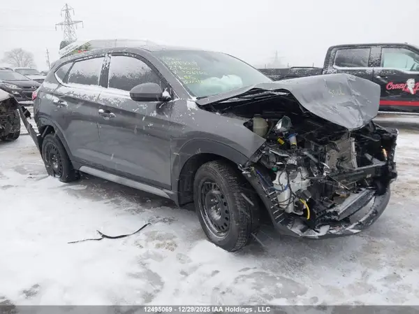 KM8J23A44MU303908 2021 HYUNDAI TUCSON - Image 1