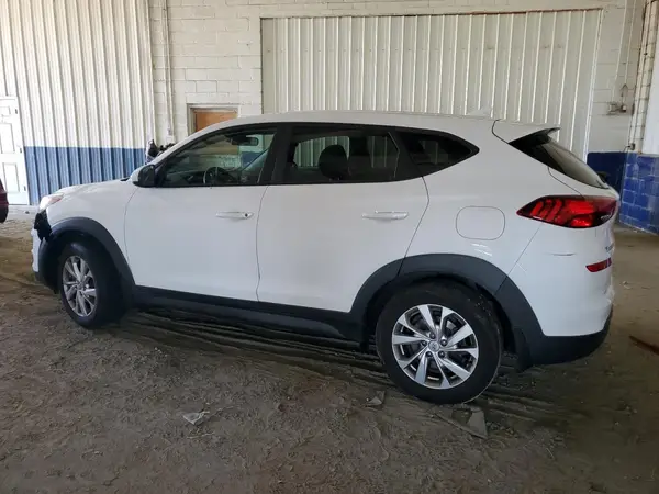 KM8J23A44MU304282 2021 HYUNDAI TUCSON - Image 2