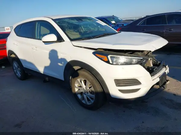 KM8J23A44MU313547 2021 HYUNDAI TUCSON - Image 1