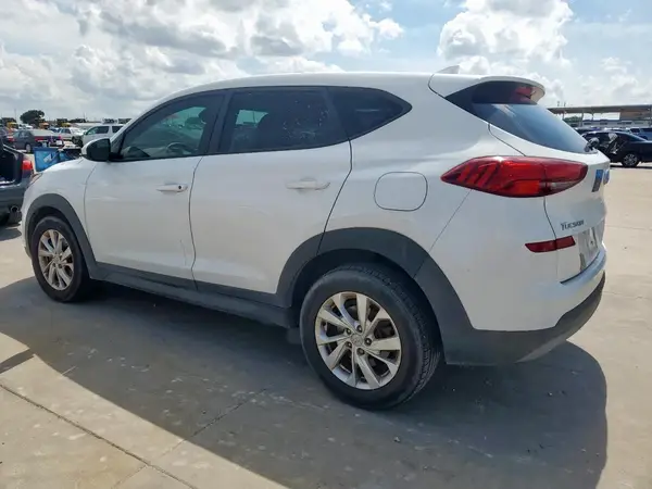 KM8J23A44MU315721 2021 HYUNDAI TUCSON - Image 2