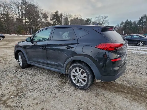 KM8J23A44MU401529 2021 HYUNDAI TUCSON - Image 2