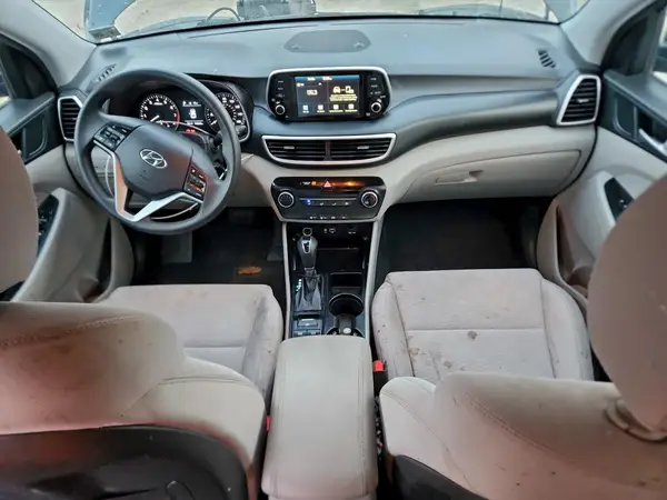 KM8J23A44MU401529 2021 HYUNDAI TUCSON - Image 8