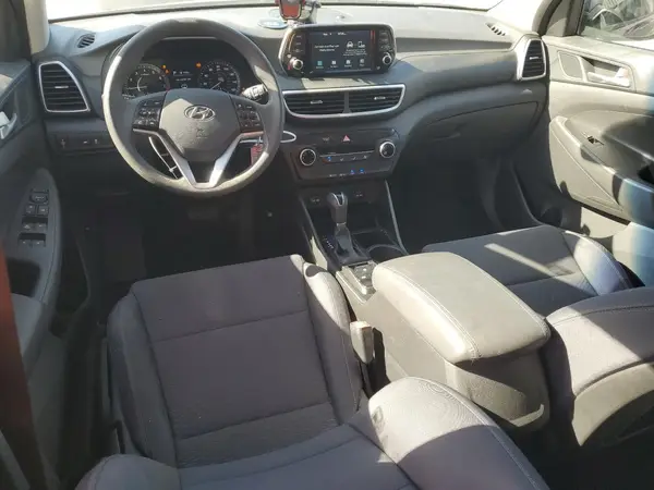 KM8J23A44MU403281 2021 HYUNDAI TUCSON - Image 8