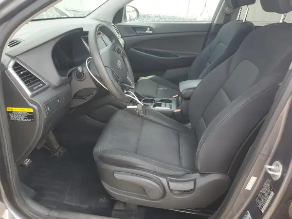 KM8J23A45GU098605 2016 HYUNDAI TUCSON - Image 1