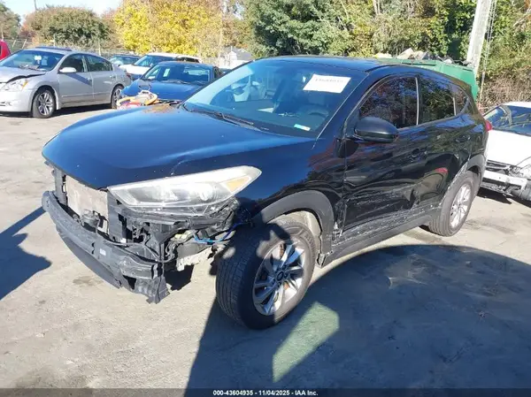 KM8J23A45GU100501 2016 HYUNDAI TUCSON - Image 2