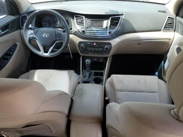 KM8J23A45GU141677 2016 HYUNDAI TUCSON - Image 8