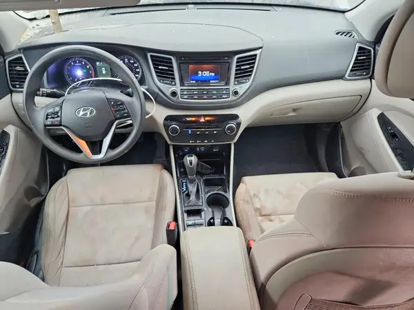 KM8J23A45GU154137 2016 HYUNDAI TUCSON - Image 8