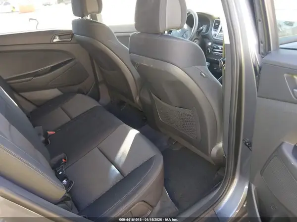 KM8J23A45GU158866 2016 HYUNDAI TUCSON - Image 8