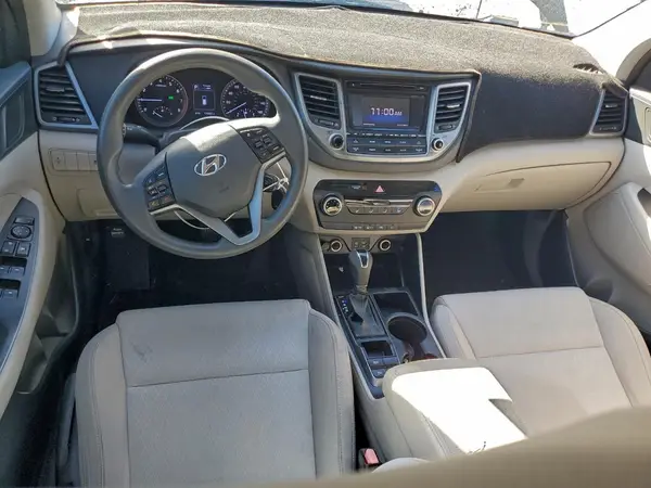 KM8J23A45GU161542 2016 HYUNDAI TUCSON - Image 8