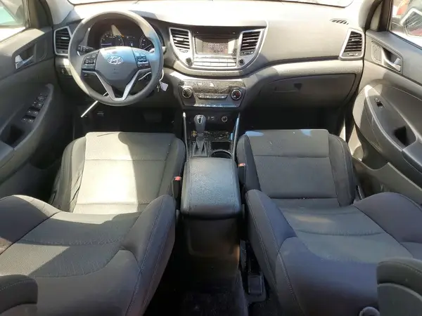 KM8J23A45GU196842 2016 HYUNDAI TUCSON - Image 8