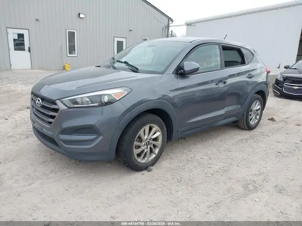 KM8J23A45GU212084 2016 HYUNDAI TUCSON - Image 2