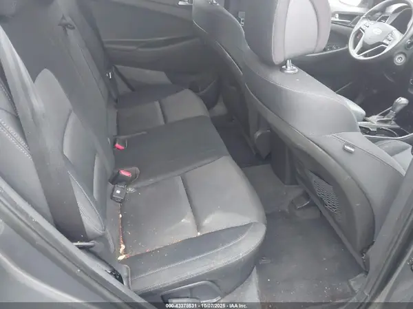 KM8J23A45GU221402 2016 HYUNDAI TUCSON - Image 8