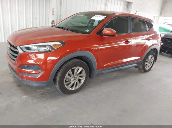 KM8J23A45GU240838 2016 HYUNDAI TUCSON - Image 2