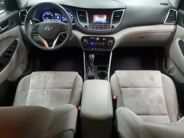 KM8J23A45GU245652 2016 HYUNDAI TUCSON - Image 8