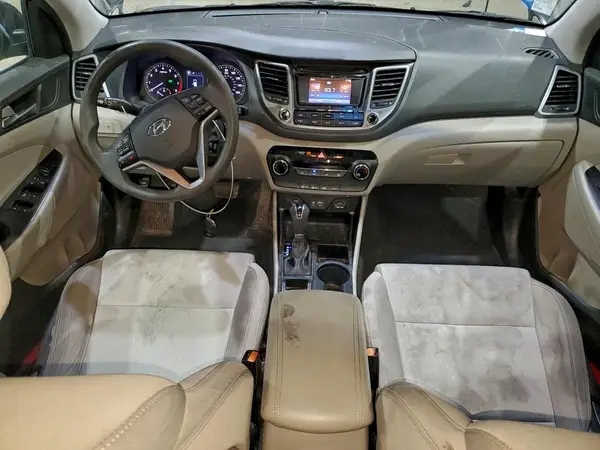 KM8J23A45GU256215 2016 HYUNDAI TUCSON - Image 8