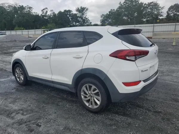 KM8J23A45HU263778 2017 HYUNDAI TUCSON - Image 2
