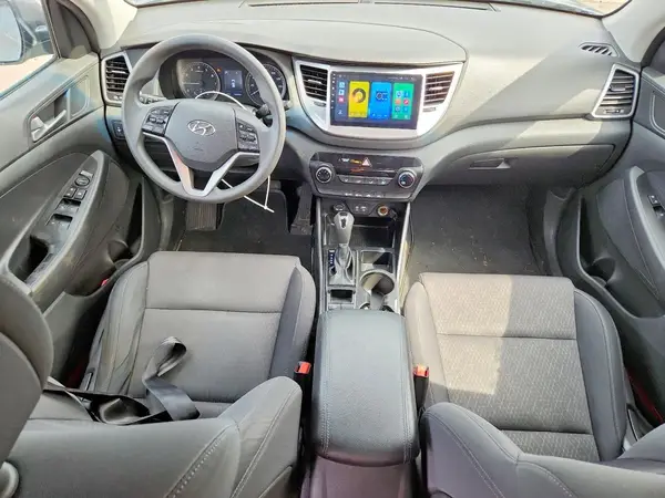 KM8J23A45HU288843 2017 HYUNDAI TUCSON - Image 8