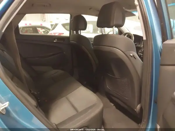 KM8J23A45HU328726 2017 HYUNDAI TUCSON - Image 8
