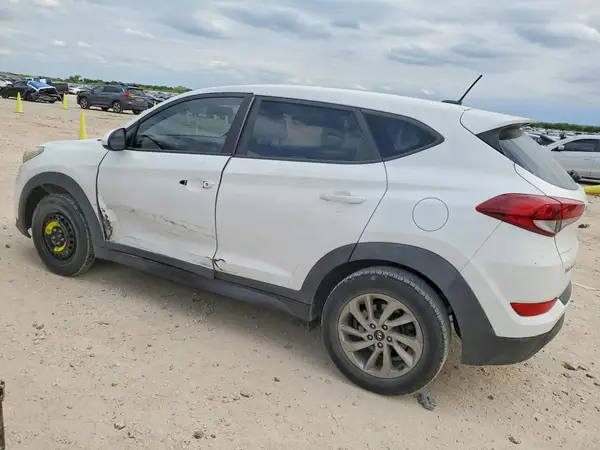 KM8J23A45HU340424 2017 HYUNDAI TUCSON - Image 2