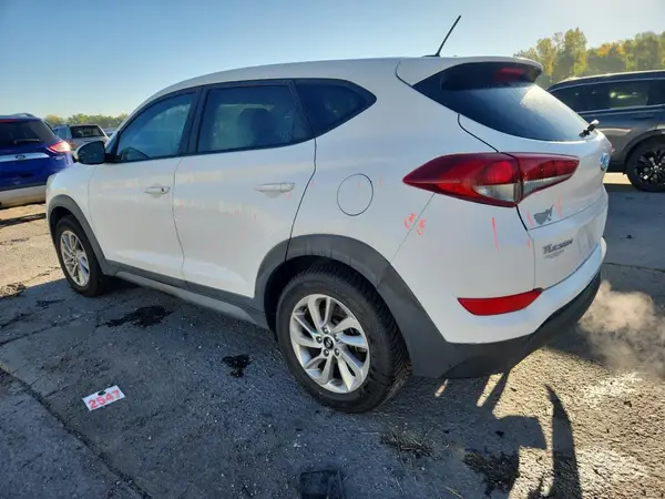 KM8J23A45HU379269 2017 HYUNDAI TUCSON - Image 2