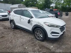 KM8J23A45HU381118 2017 HYUNDAI TUCSON