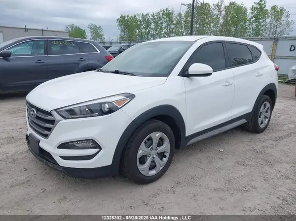 KM8J23A45HU394810 2017 HYUNDAI TUCSON - Image 2