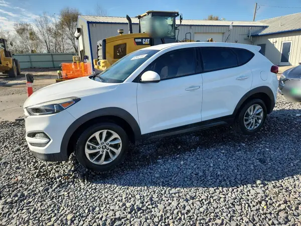 KM8J23A45HU410665 2017 HYUNDAI TUCSON - Image 1