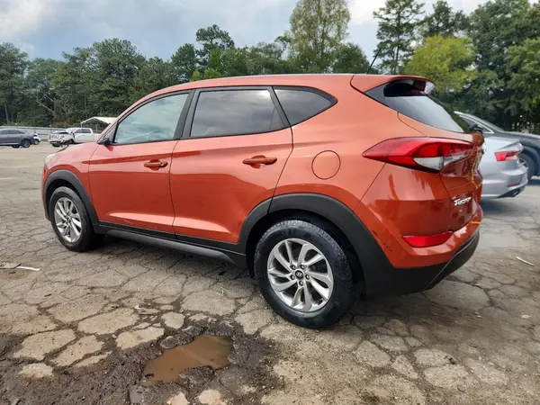KM8J23A45HU449577 2017 HYUNDAI TUCSON - Image 2
